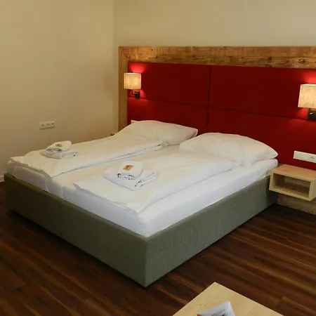Freinerhof & Wellness 3*